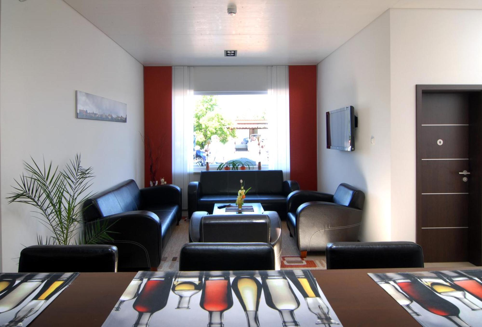 אאוראך Hotel Frankenhoehe מראה חיצוני תמונה