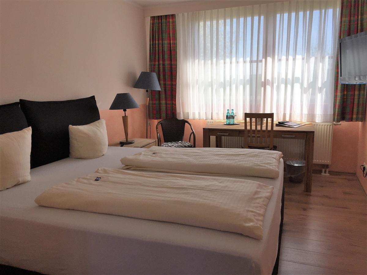 אאוראך Hotel Frankenhoehe מראה חיצוני תמונה